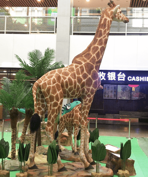 森林主题游乐场仿真动物模型长颈鹿