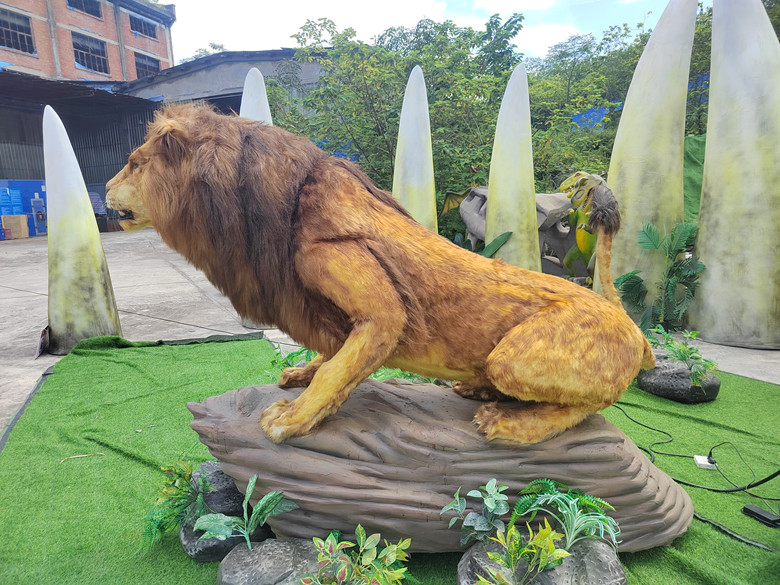 雄狮  凶兽  猛兽