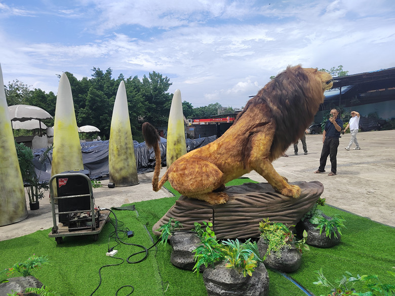 雄狮  凶兽  猛兽