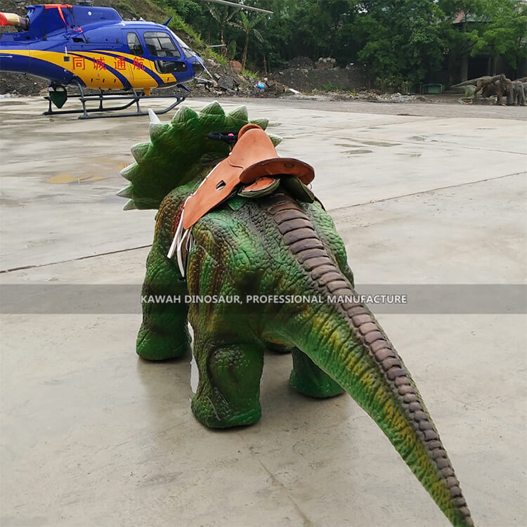 支持大人小孩乘坐的恐龙走龙软胶电动模型