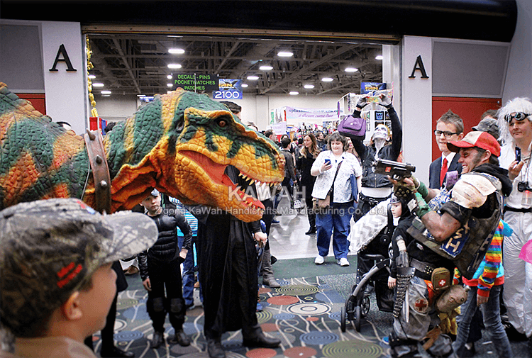 逼真的恐龙行走服出售